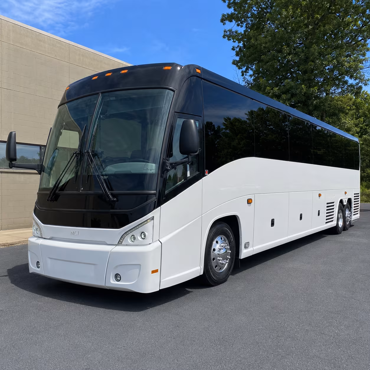 ada accessible church buses for hamilton congregations