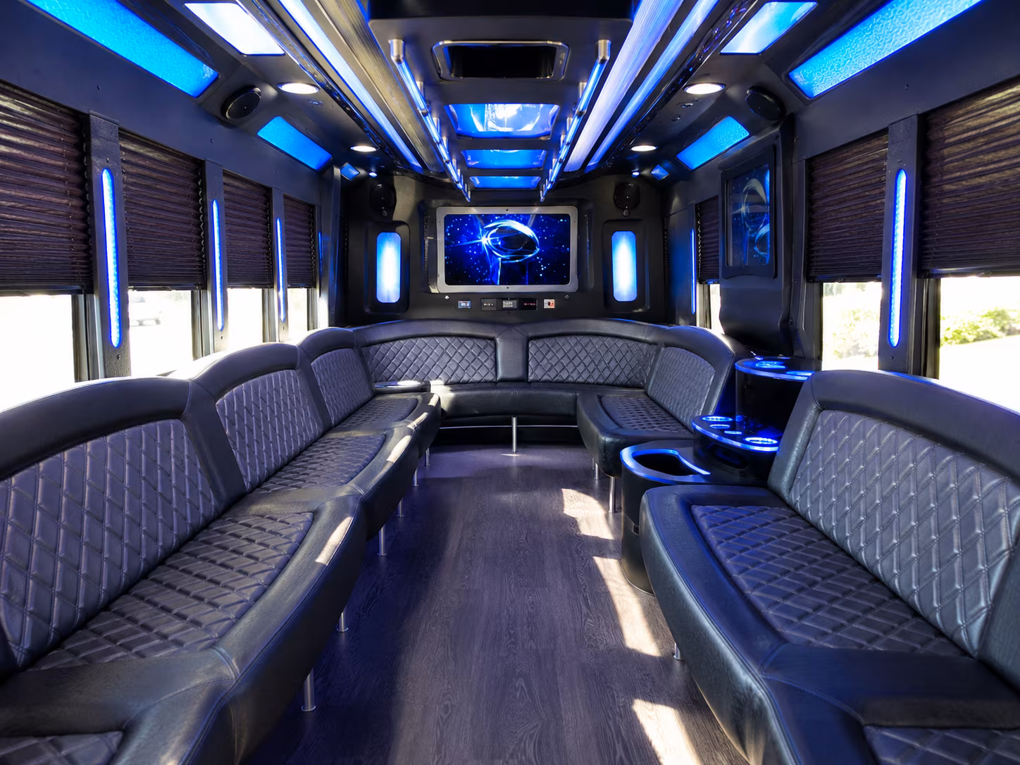 hamilton 28 passenger party bus inside