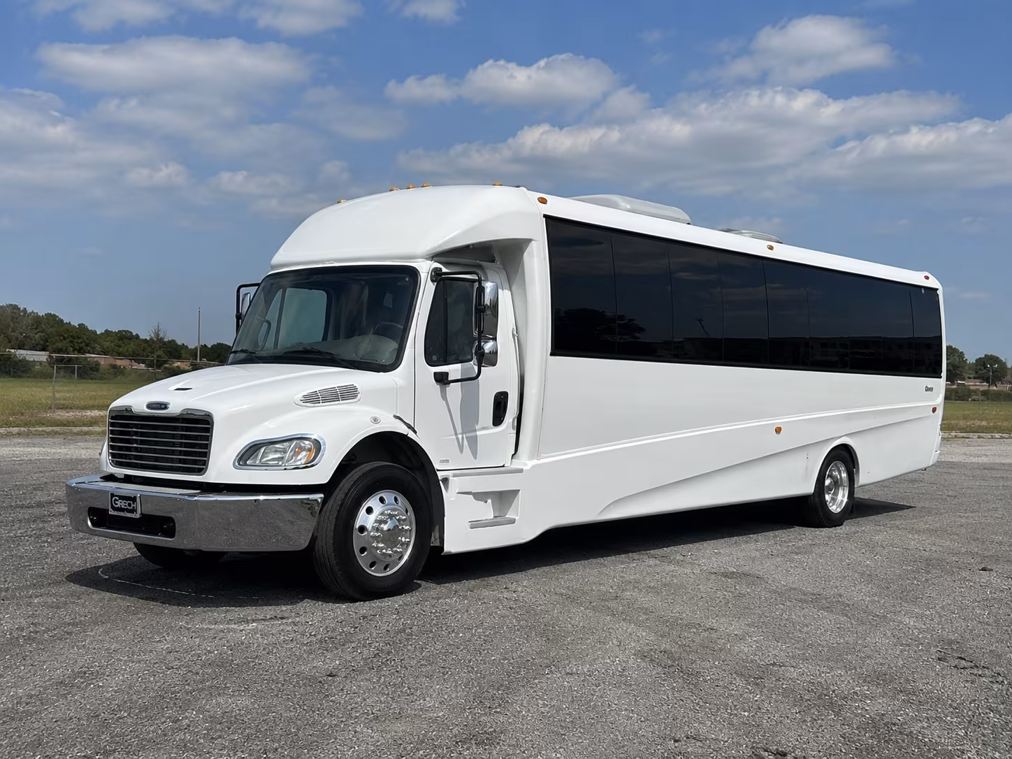 hamilton 50 passenger party bus