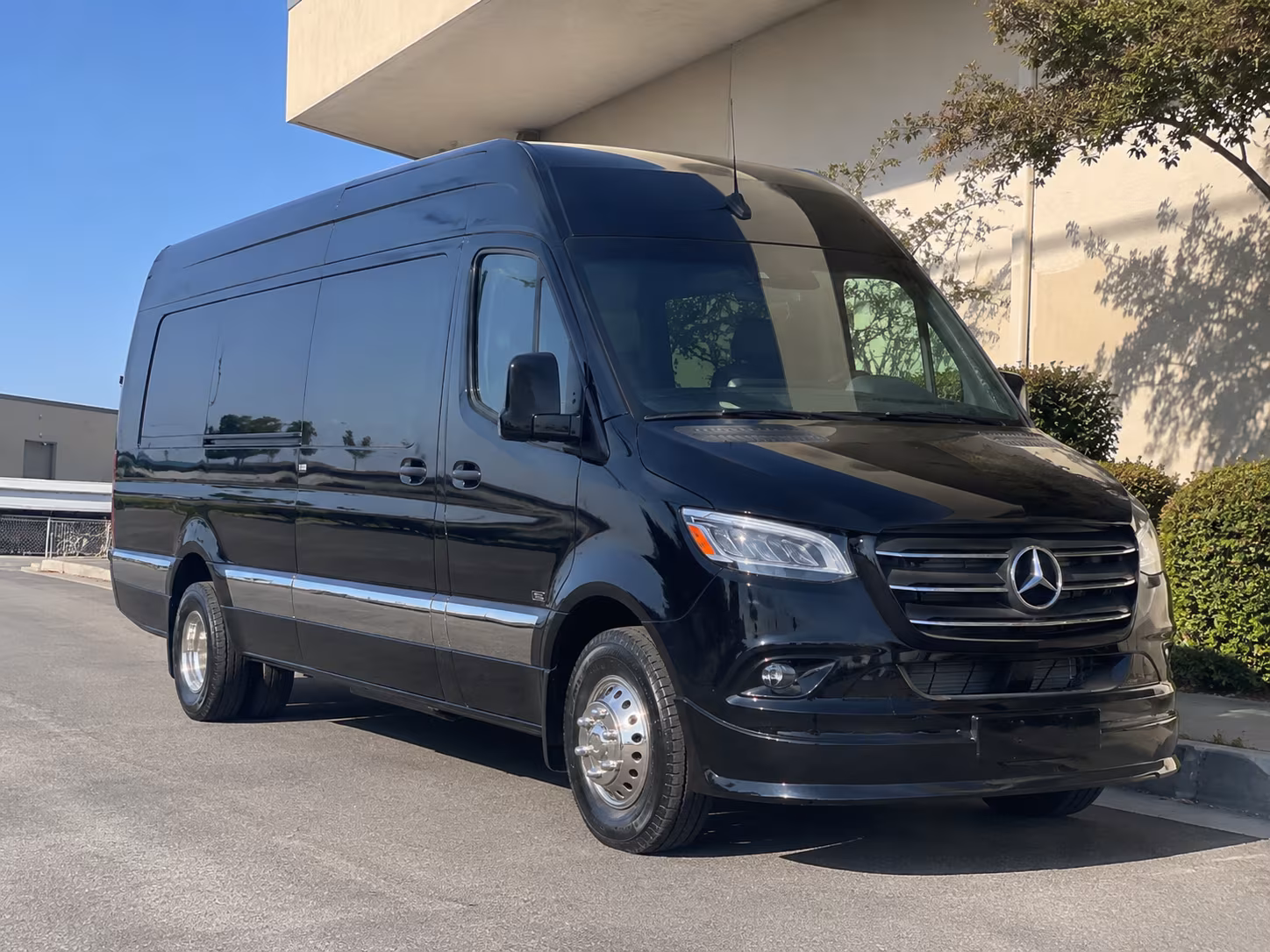 hamilton corporate event transportation onboard seating