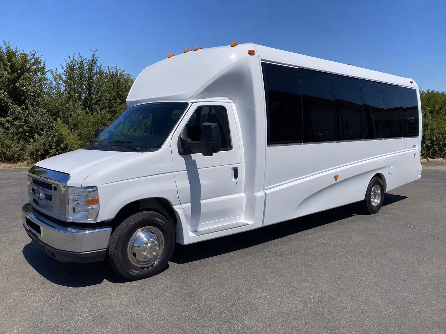 hamilton corporate party bus rental