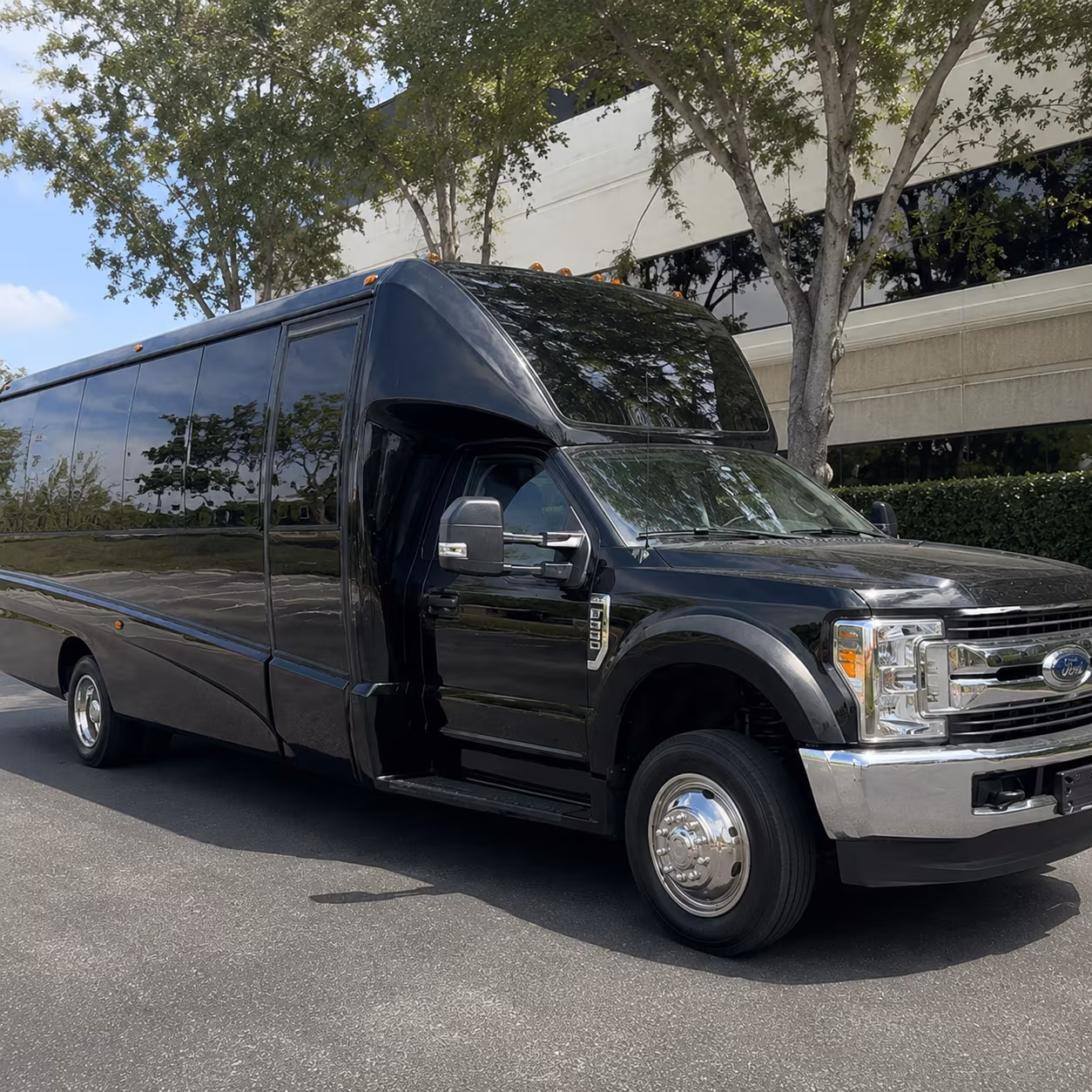hamilton party bus booking step 1