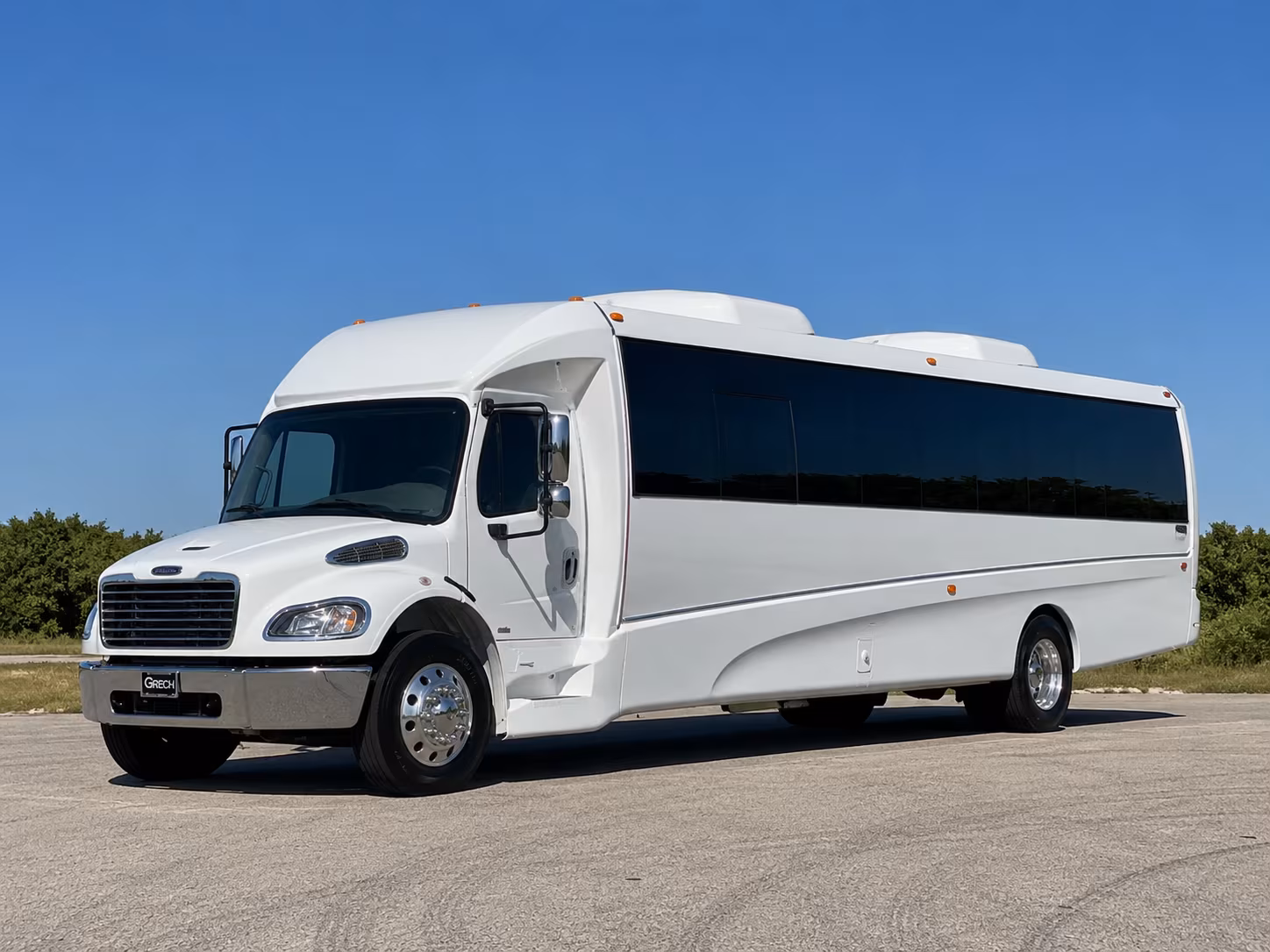 wine tour party buses for bachelorette groups staging in hamilton